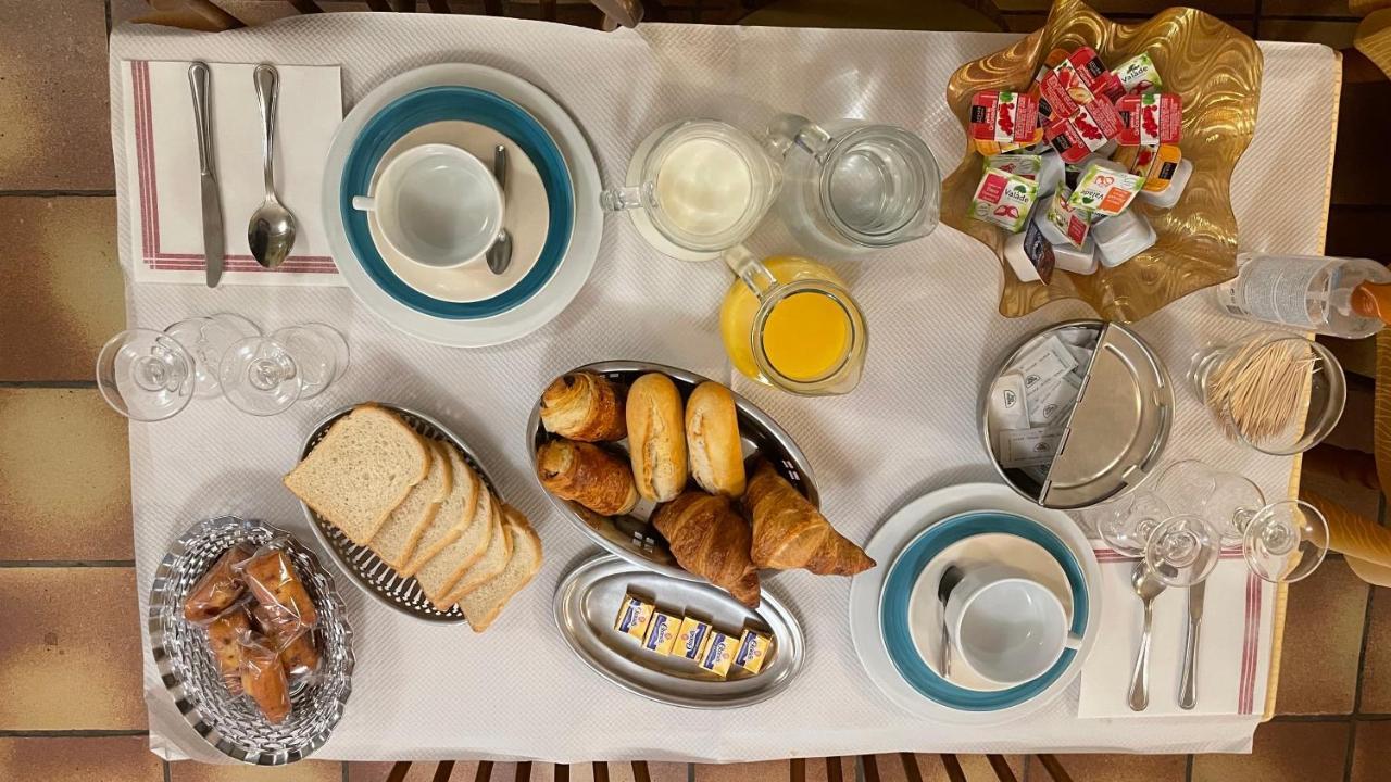 Hotel Coerona Lourdes Dış mekan fotoğraf
